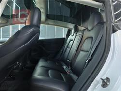 تسلا موديل 3